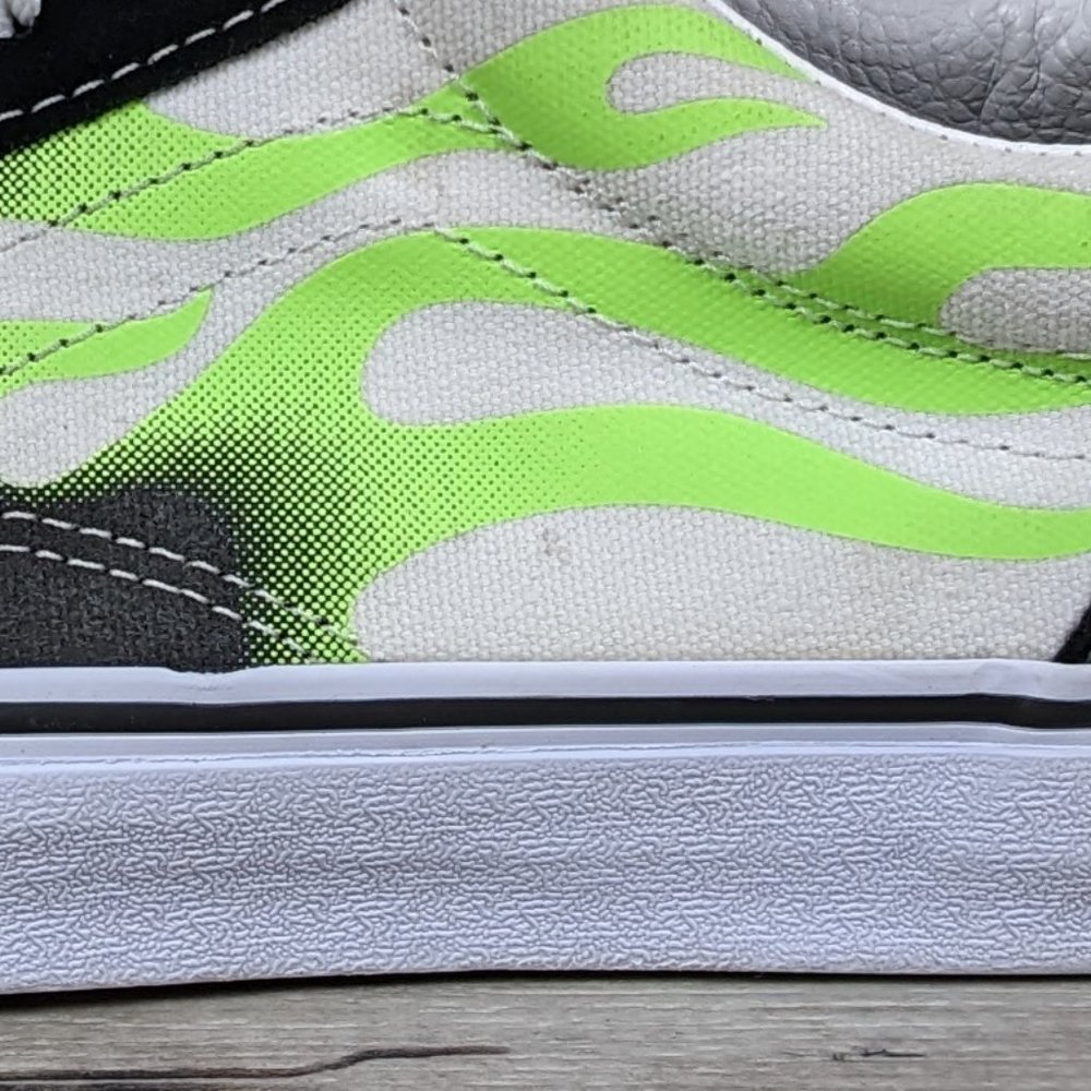 VANS*Unisex "Off The Wall" 2020 Flame Black True White Lace-Up Sneakers~See SIze - Picture 12 of 12